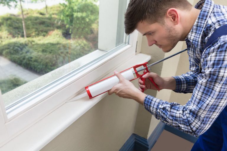 différence entre le mastic et le silicone