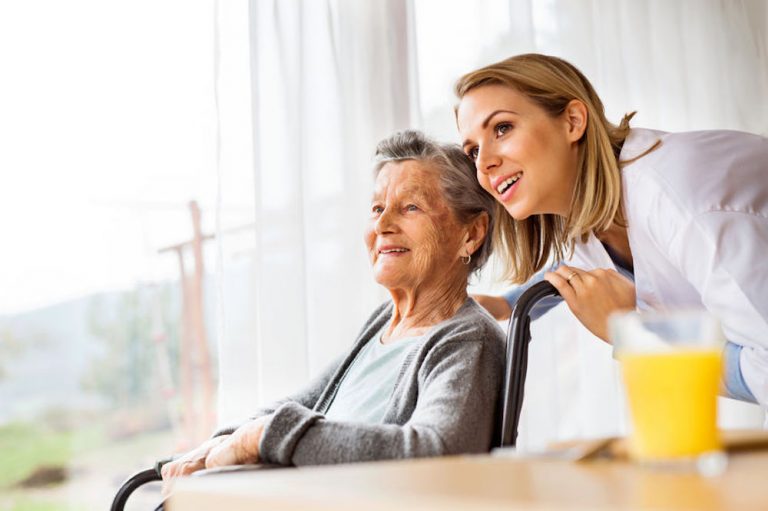 maintien a domicile personnes agees