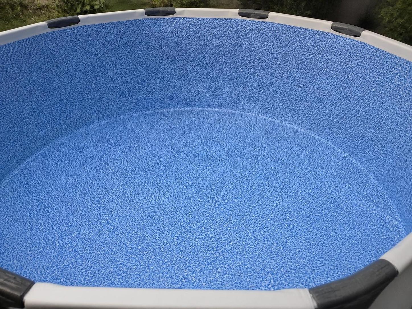 découvrez notre guide complet sur les liners pour piscine hors sol : tarifs, conseils d'installation et critères pour choisir le modèle idéal adapté à vos besoins.